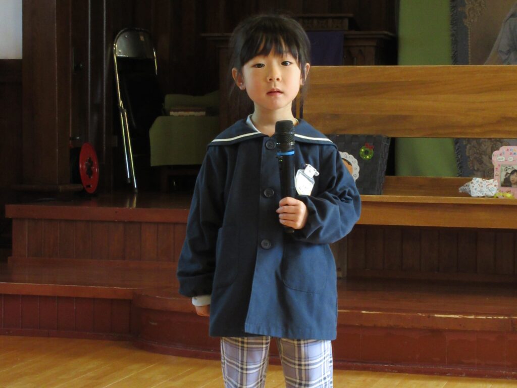 得意の歌を発表しました🎶