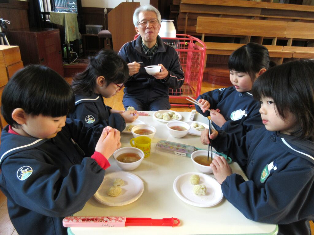 つきたてのお餅おいしいね😊